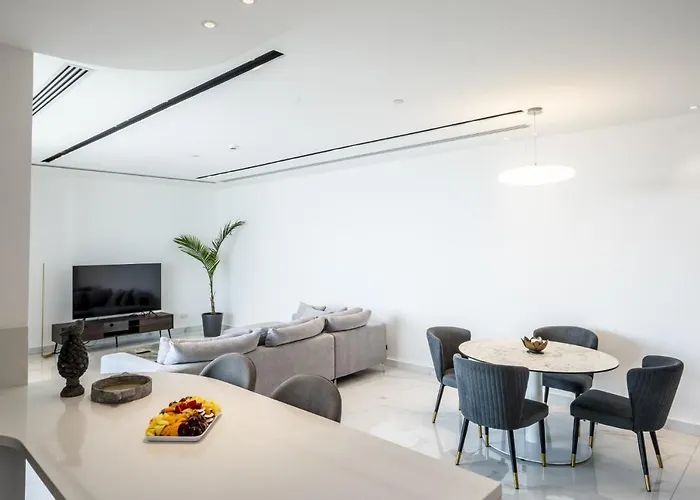 公寓 360 - 2 Bedrooms Luxury 尼科西亚