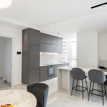 360 - 2 Bedrooms Luxury Apartamento