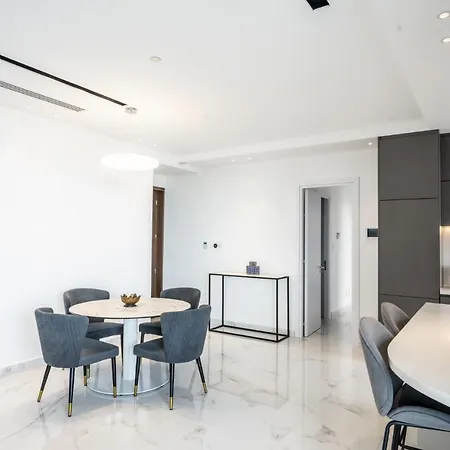 360 - 2 Bedrooms Luxury Apartamento *