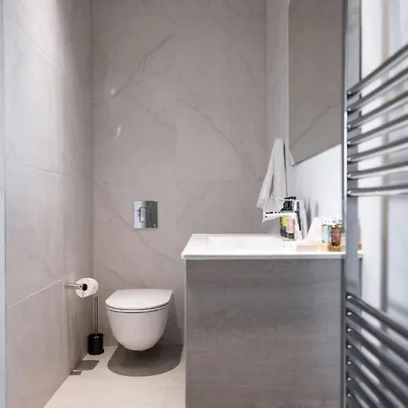 360 - 2 Bedrooms Luxury Apartamento