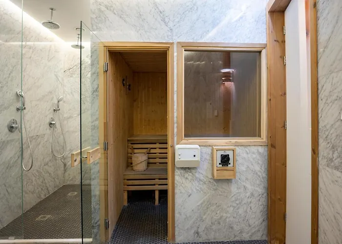 360 - 2 Bedrooms Luxury